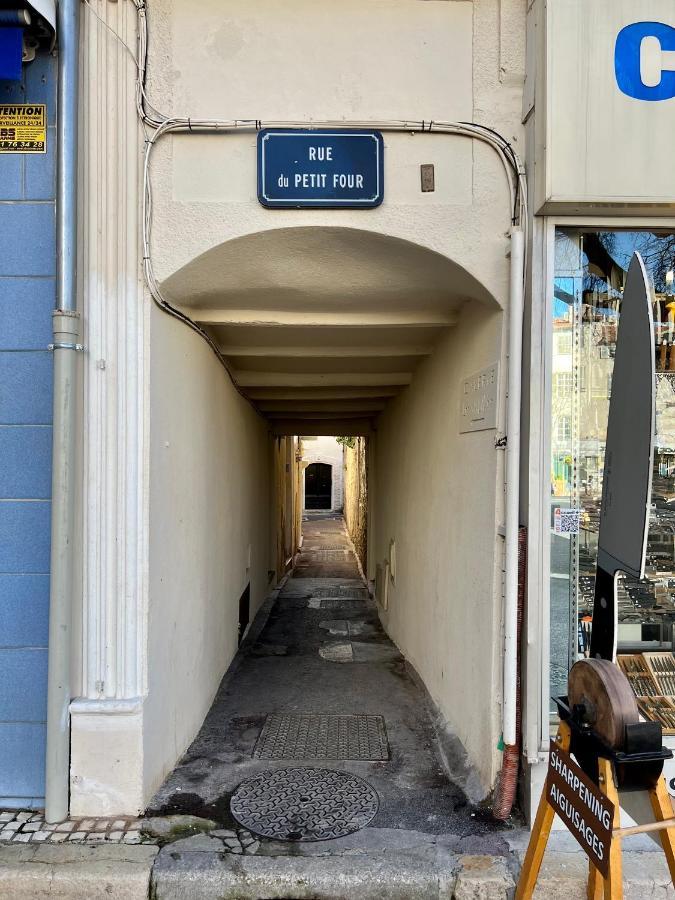 Amazing New Property In The Heart Of The Old Town Of Antibes Exterior foto